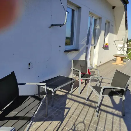 홈스테이 Lesny Dworek Leslaw Zieniewicz 야로수아비크