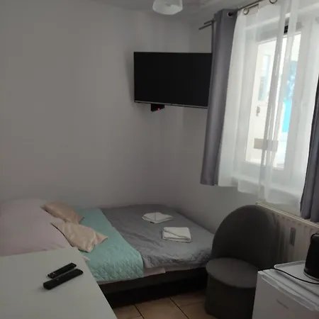 Lesny Dworek Leslaw Zieniewicz