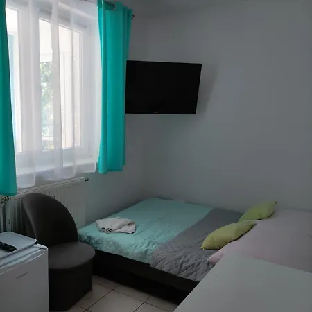Homestay szállás Lesny Dworek Leslaw Zieniewicz *
