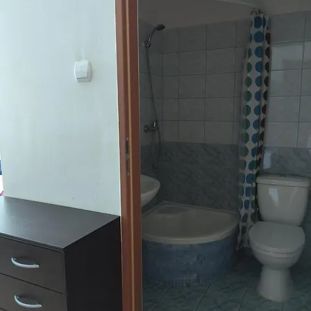 Lesny Dworek Leslaw Zieniewicz 홈스테이