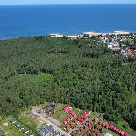 Lesny Dworek Leslaw Zieniewicz * 야로수아비크