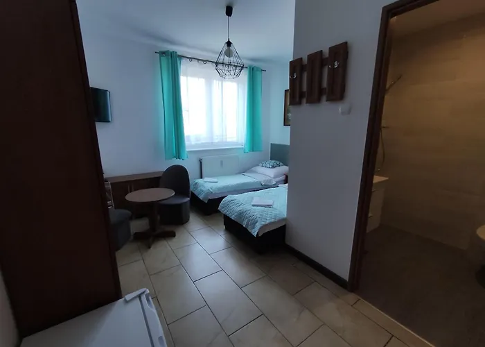 Lesny Dworek Leslaw Zieniewicz *