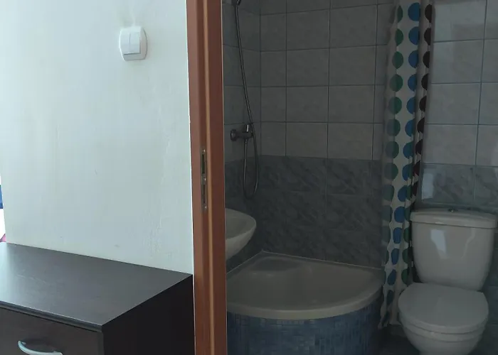 Lesny Dworek Leslaw Zieniewicz منزل للإقامة